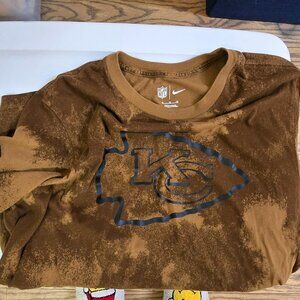 Mens KC Chiefs shirt size XL